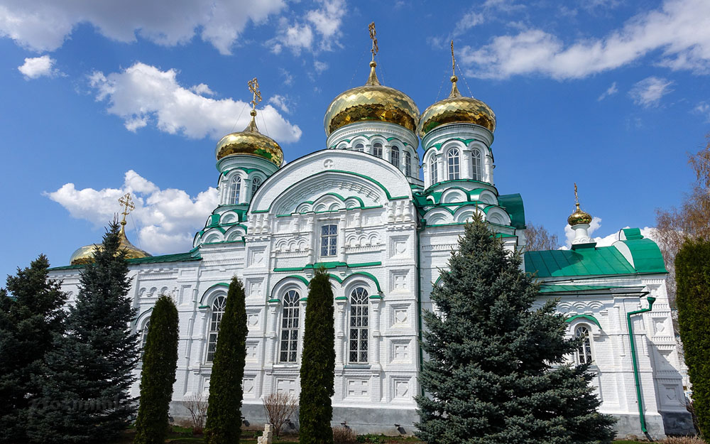 Собор во имя Святой и Животворящей Троицы